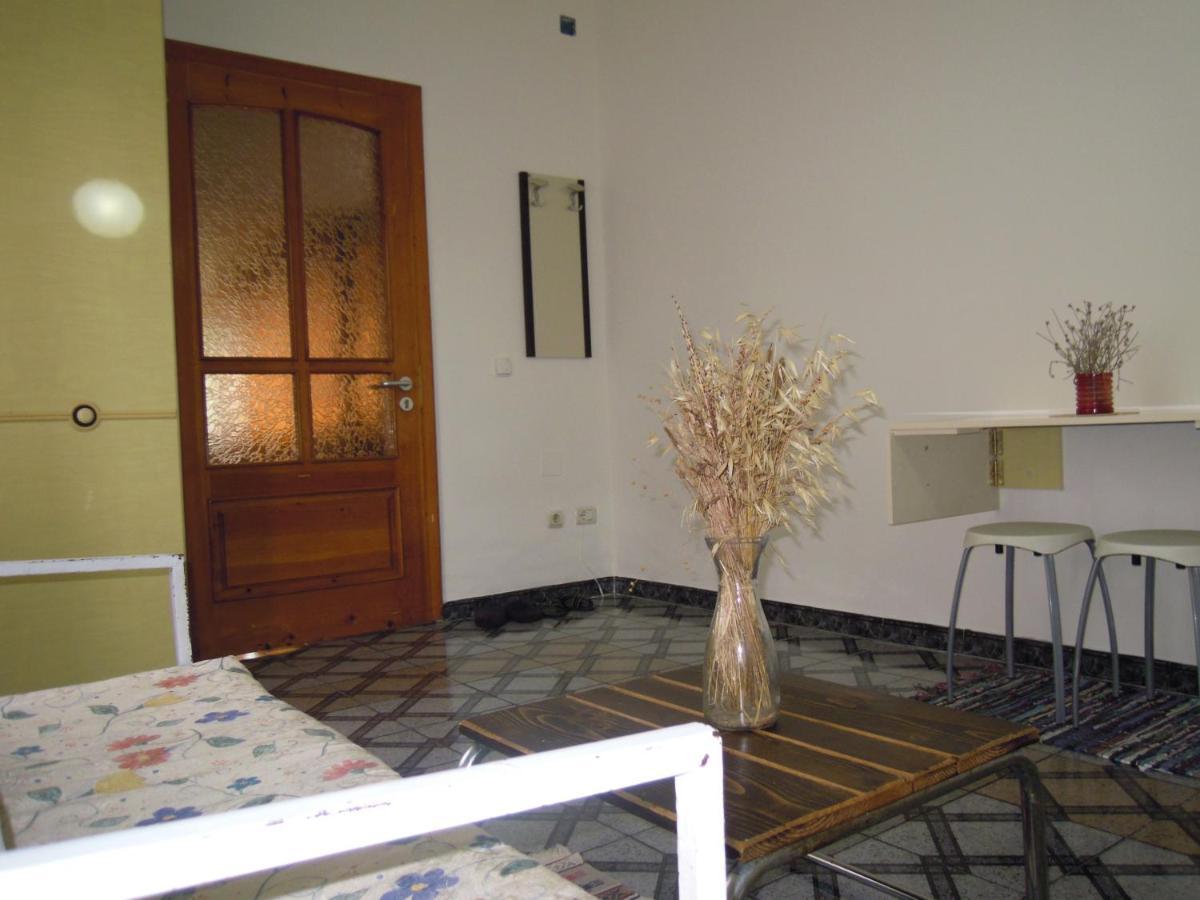 Angie'S Shared Villa Tam Tirana Exterior foto
