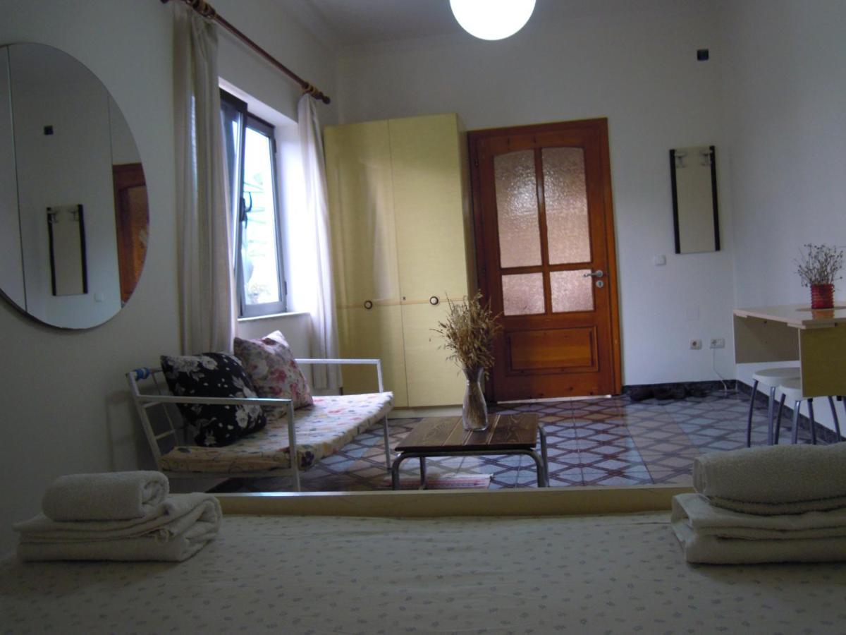 Angie'S Shared Villa Tam Tirana Exterior foto