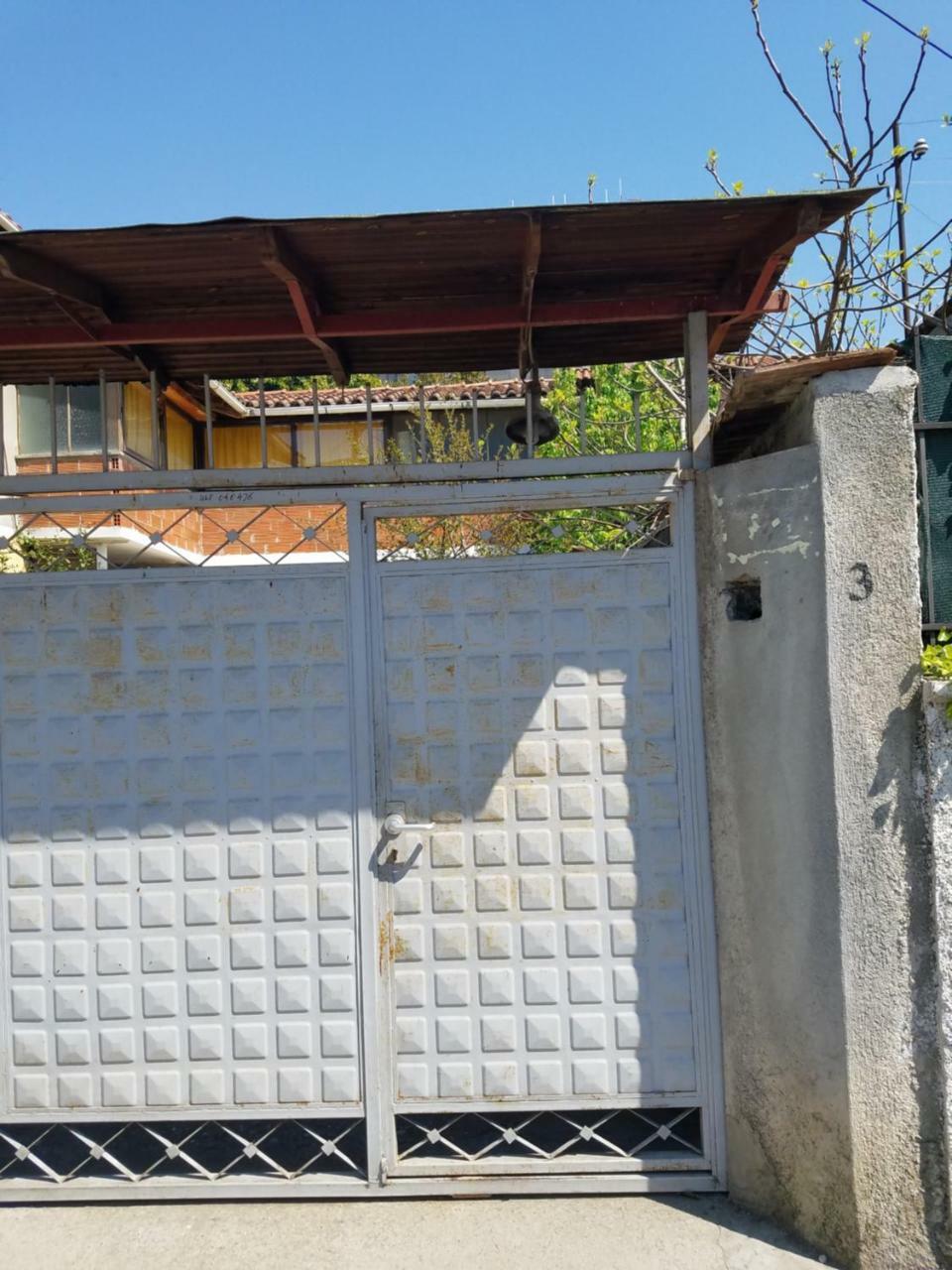Angie'S Shared Villa Tam Tirana Exterior foto